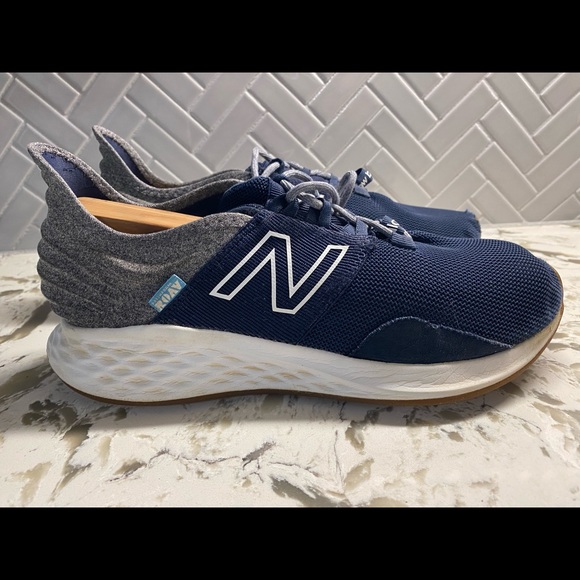New Balance Other - New Balance Men's Fresh Foam Roav V1  Shoes Navy/white Size 8D MROAVTB